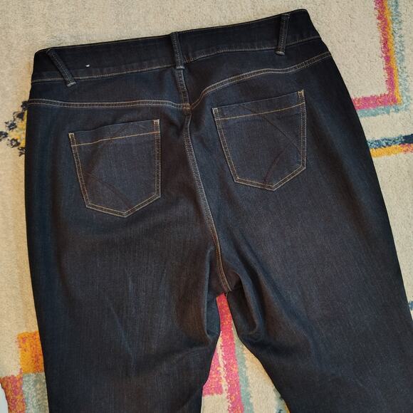 Lane Bryant Womens 20 Petite Jeans T3 High Rise Tighter Tummy Straight Short - Picture 6 of 7